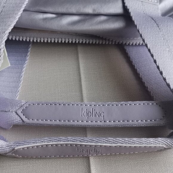 brand new Kipling vintage crossbody Defea Medium Handbag metallic lilac - Picture 7 of 10